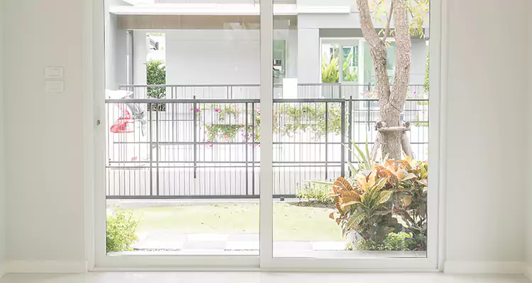 Balcony Screen Door Repair in Coral Gables, FL
