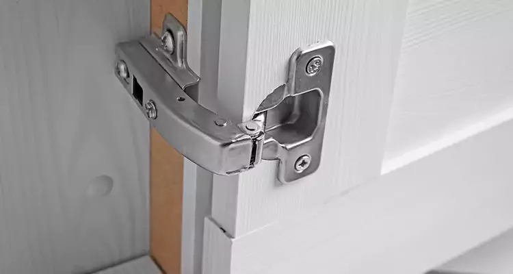 Shower Door Hinge Replacement in Coral Gables, FL