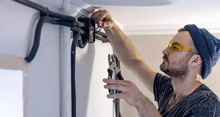 Garage Door Opener Cable Repair in Coral Gables, FL