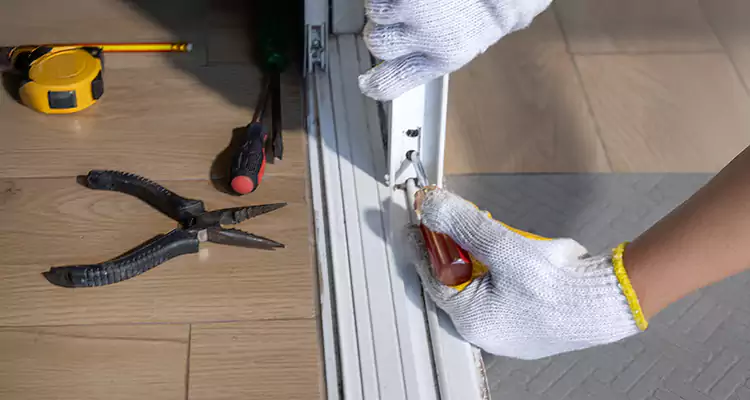 Closet Sliding Door Track Repair in Coral Gables, FL