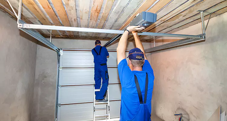 Garage Door Opener Technician in Coral Gables, FL