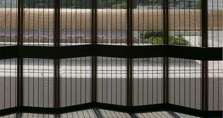 Front Screen Door Repair in Coral Gables, FL