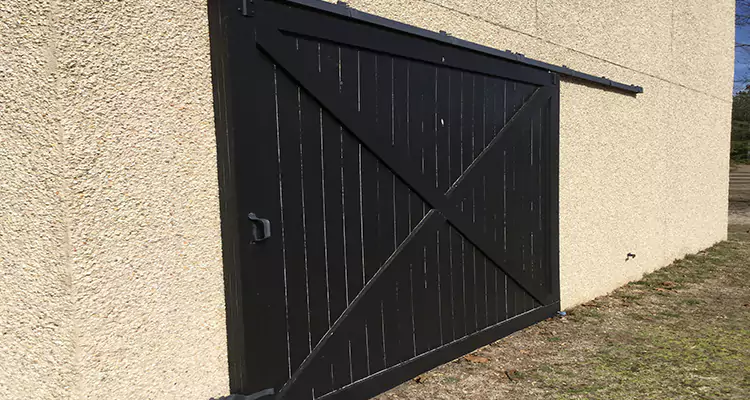 Sliding Barn Door Stuck Maintenance in Coral Gables, FL