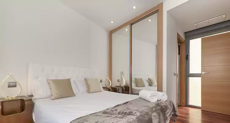 Sliding Wardrobe Door Mirror Replacement in Coral Gables, FL